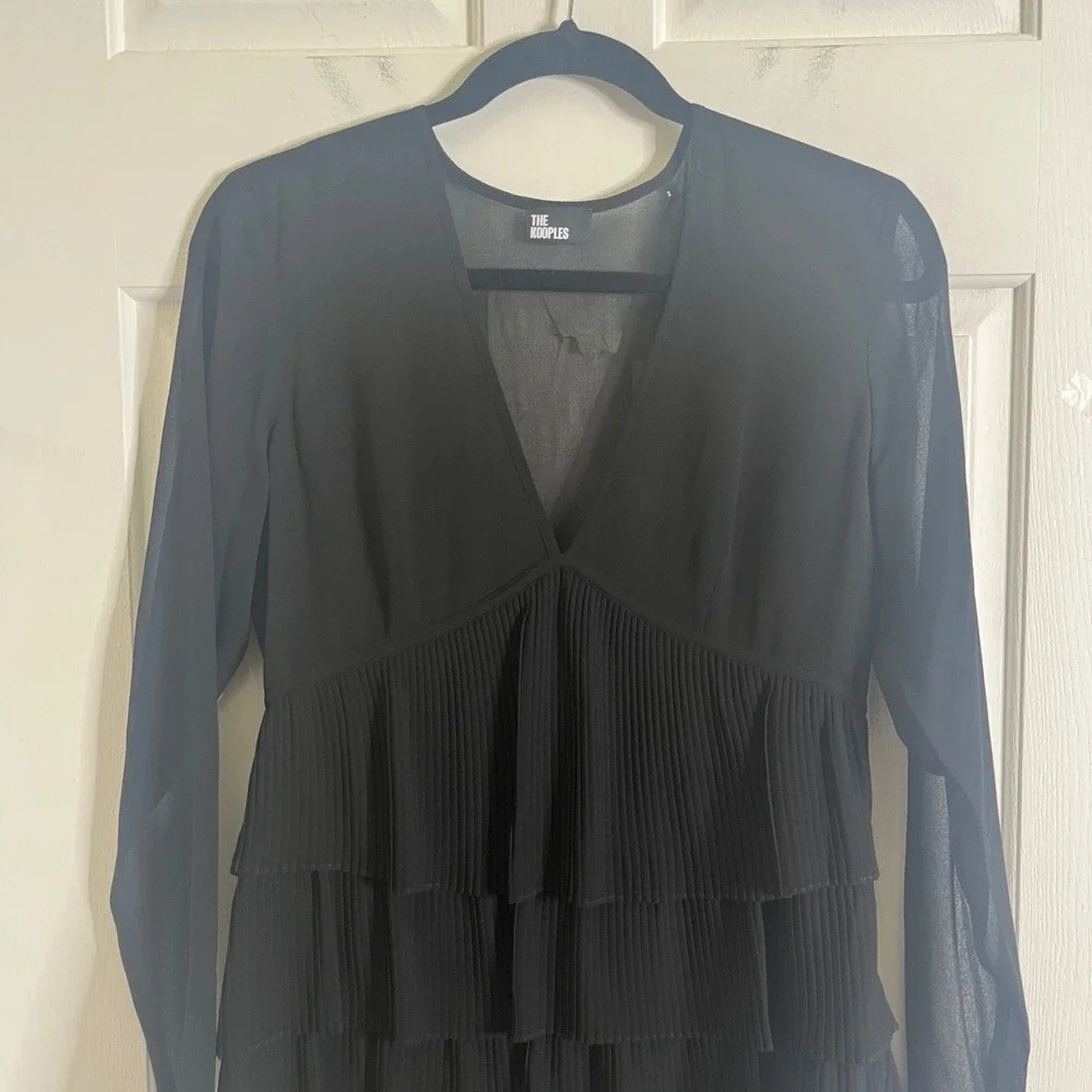 New The Kooples Pleated Tiered Mini Dress FR 1/ US Small Goth Dark Romantic LBD - Picture 6 of 14